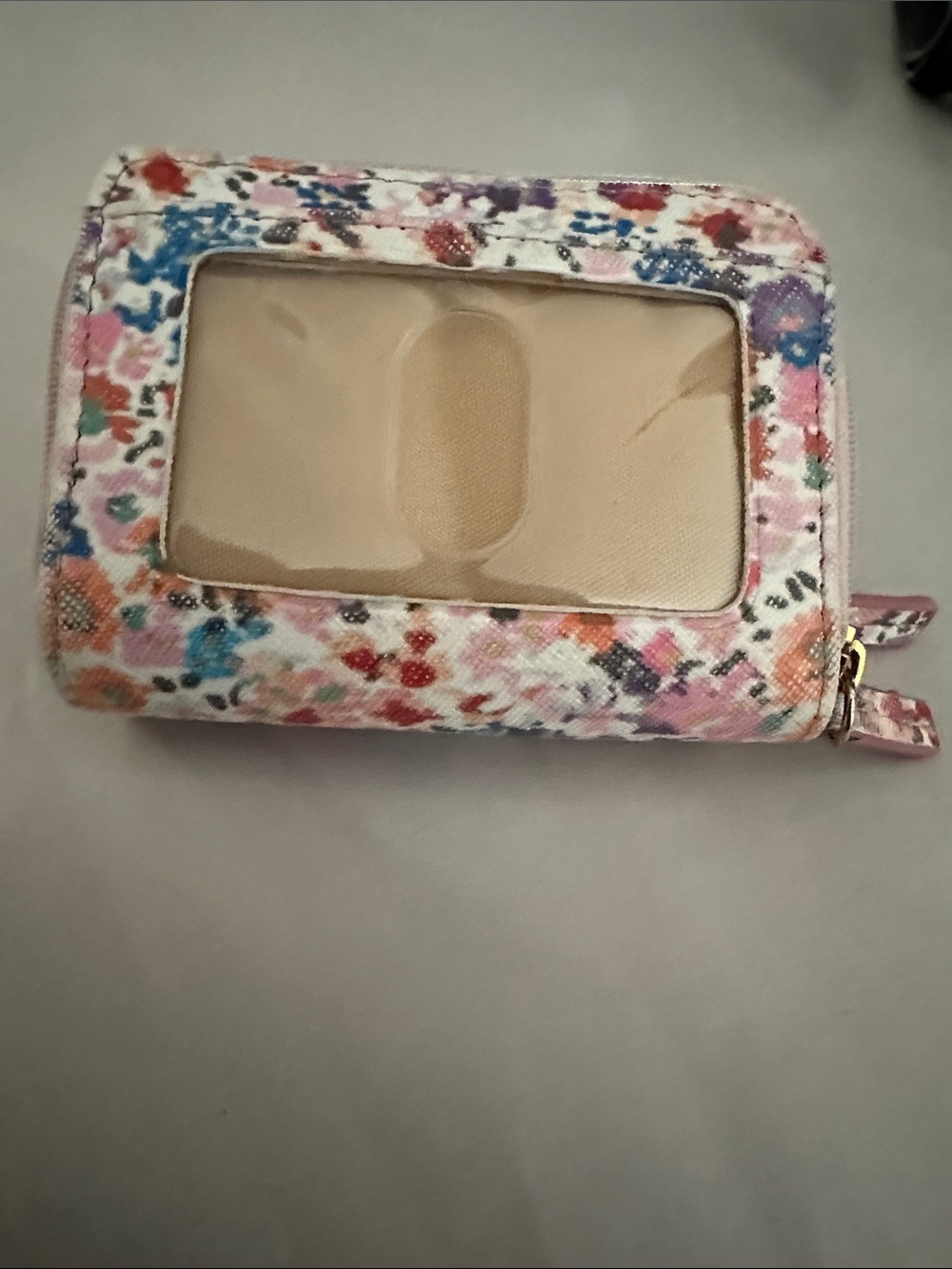 Buxton Pink Zip-Around Accordion Card Holder